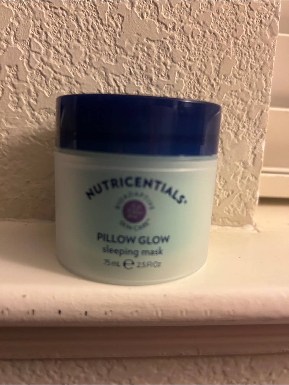 Nutricentails Pillow Glow Sleeping Mask - Light Blue